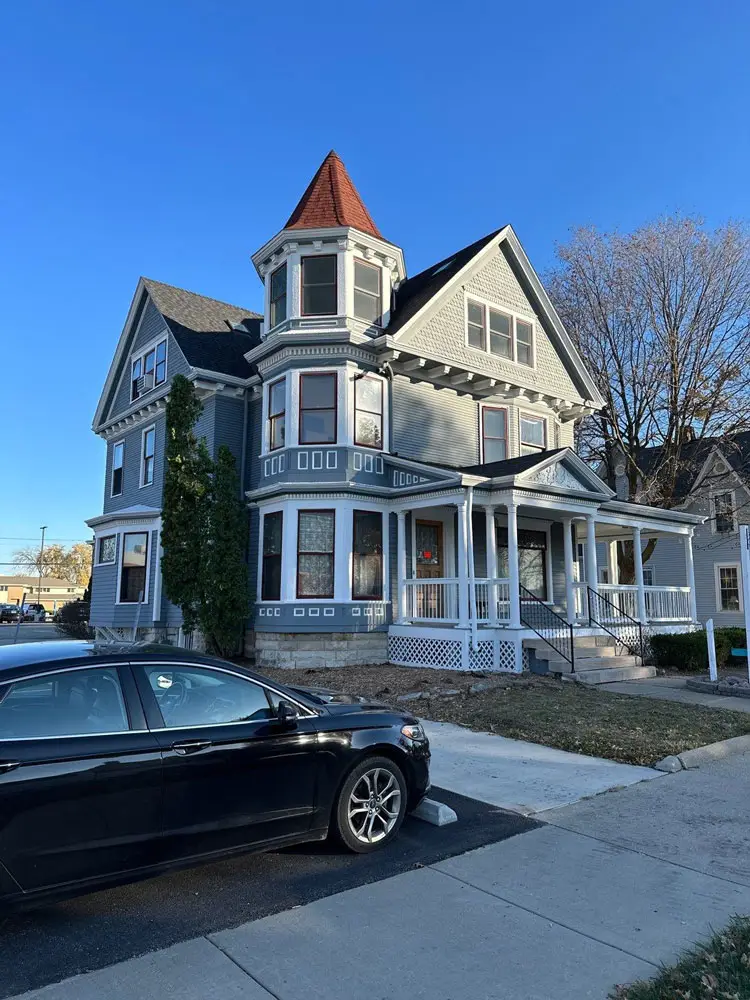Completed restoration and roofing project on historic commercial building in Springfield, IL