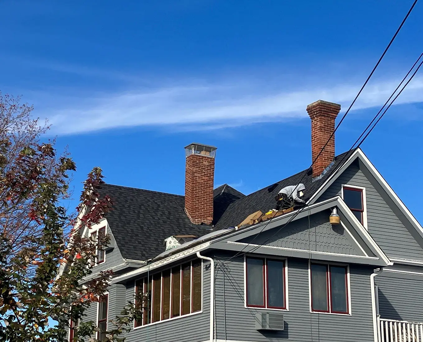Roofers working on roof springfield il